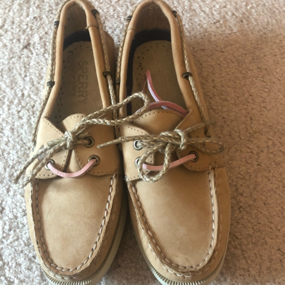 new sperry’s